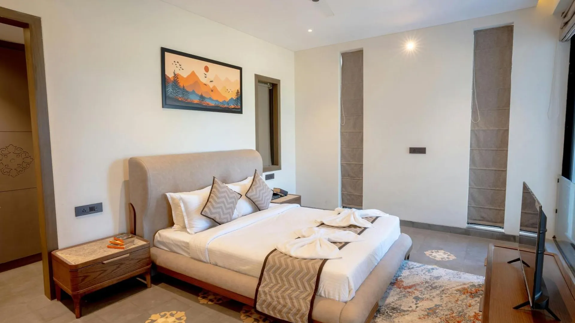 Hotel Aerotech Plaza New Delhi 4*,  India