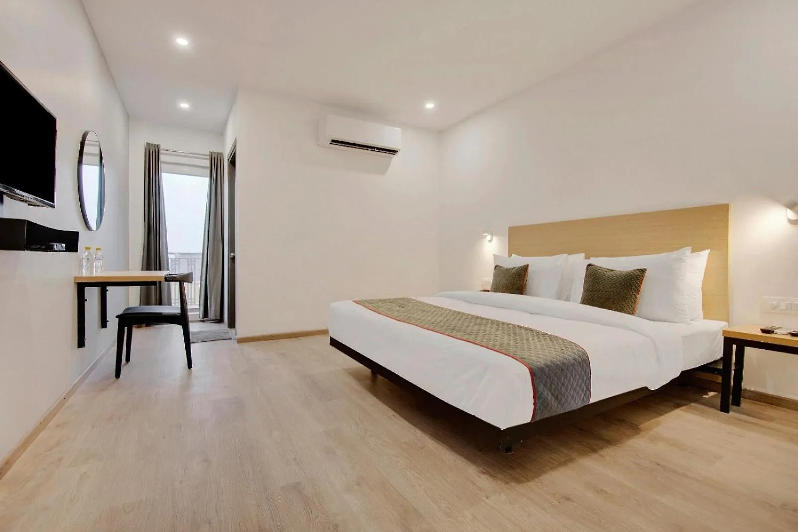 Hotel Aerotech Plaza New Delhi